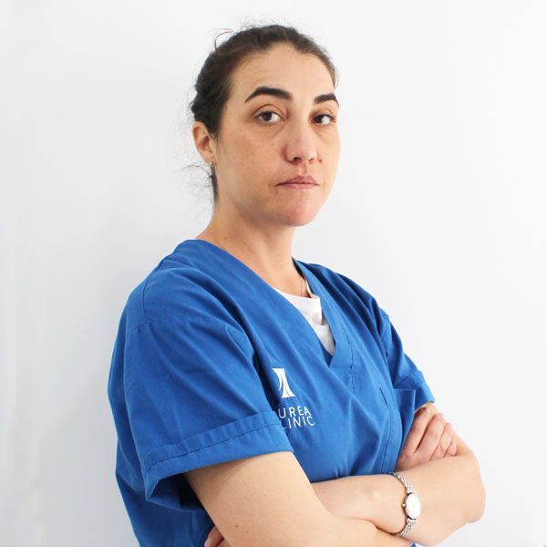 Dra. Ángela García Ruano cirujano plástico sevilla y cádiz